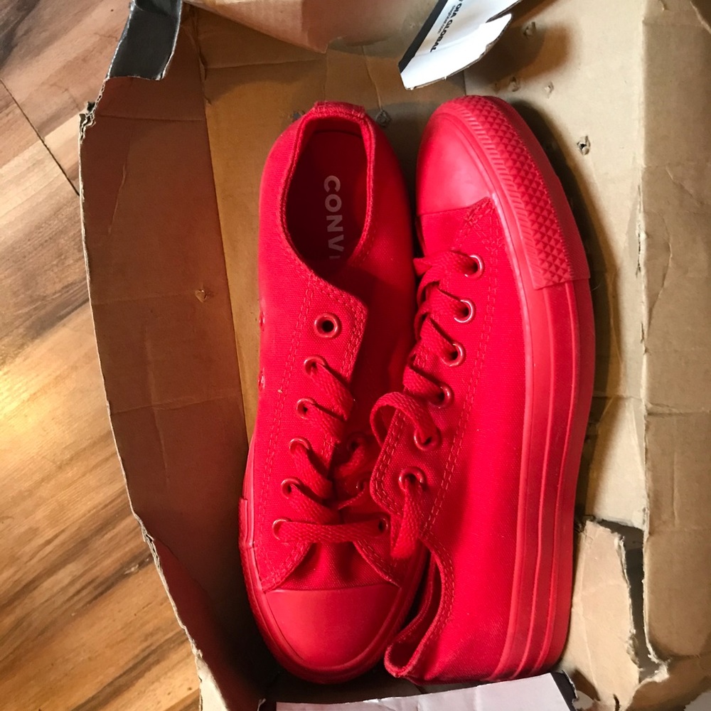 Converse - Picture 4 of 5